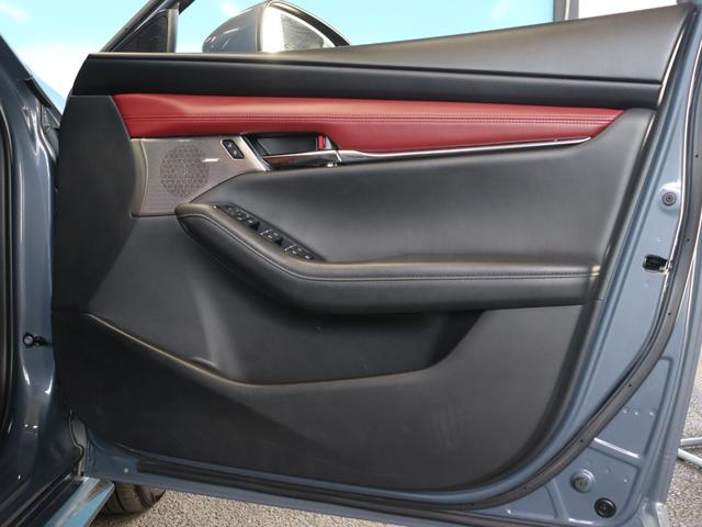 ＭＡＺＤＡ３ファストバック ＸＤバーガンディ　セレクション　禁煙車／シグネイチャースタイルフルエアロ／３６０°セーフティパッケージ／ＢＯＳＥ／ブラインドスポットモニター／アダプティブクルーズコントロール／純正１８インチＡＷ／ＥＴＣ／Ｂｌｕｅｔｏｏｔｈ／革シート（41枚目）