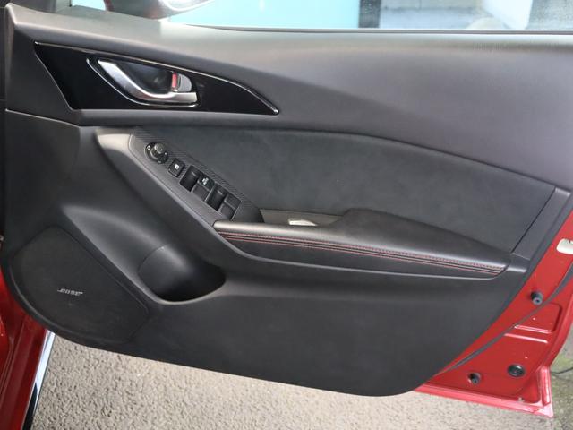 アクセラスポーツ XD 禁煙/マツダスピードエアロ/大型リアスポイラー/サンルーフ/BOSEサウンド/レーダークルーズ/衝突軽減ブレーキ/レーンキープ/社外AW/純正ナビ/フルセグ視聴/Bluetooth接続/シートヒーター(57枚目)