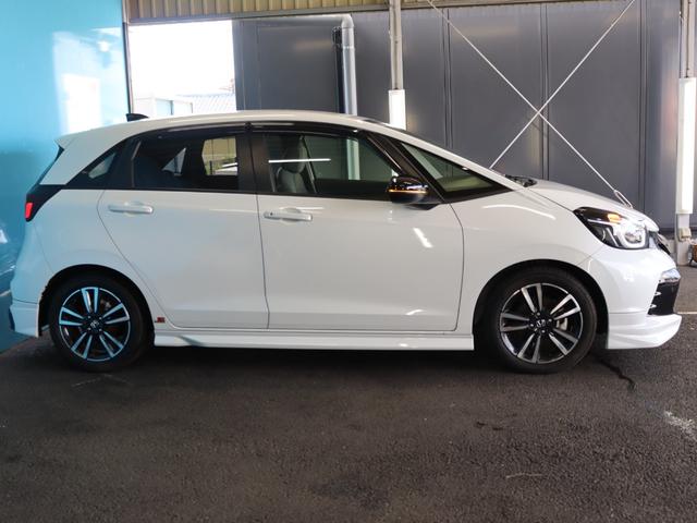 フィット e:HEV RS 無限フルエアロ/9インチホンダコネクトディスプレイ/禁煙/ハーフレザーシート/衝突軽減ブレーキ/アダプティブクルーズ/バックカメラ/LEDヘッドランプ/(27枚目)