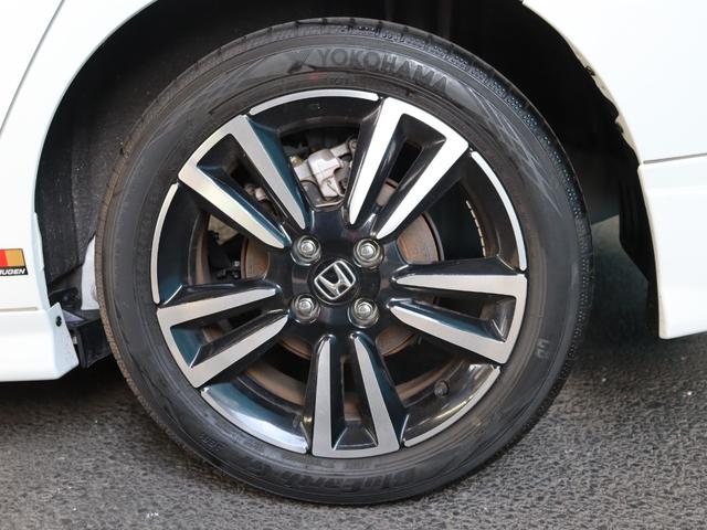 フィット e:HEV RS 無限フルエアロ/9インチホンダコネクトディスプレイ/禁煙/ハーフレザーシート/衝突軽減ブレーキ/アダプティブクルーズ/バックカメラ/LEDヘッドランプ/(30枚目)