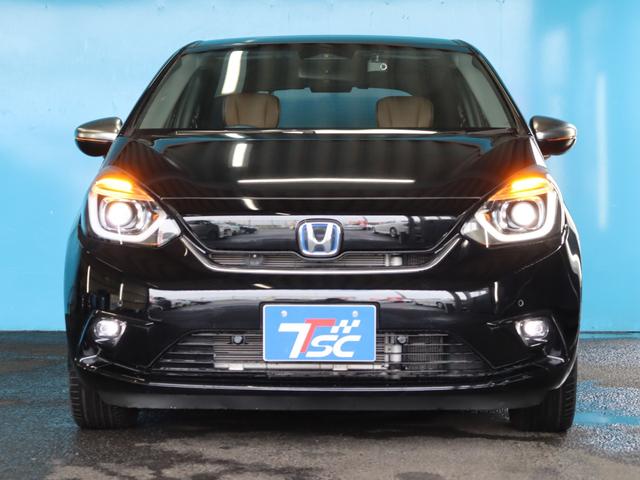 フィット e:HEVリュクス ブラウン革ハーフレザーシート/コンフォートビューパッケージ/置くだけ充電/純正8インチナビ/バックカメラ/Bluetooth接続/衝突軽減ブレーキ/アダプティブクルーズコントロール(20枚目)