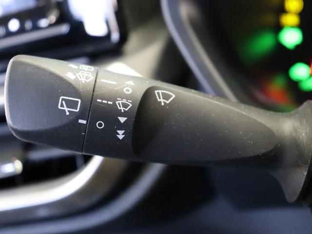 ロッキー 禁煙/パノラミックビューモニター/2トーンカラー/ブラインドスポットモニター/アクセサリーコンセント/ハーフレザーシート/純正ナビ/Bluetooth接続/フルセグ視聴/エアロ/衝突軽減ブレーキ(54枚目)