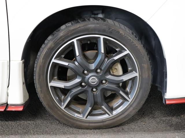 セレナ ニスモ　セーフティパック／純正９インチナビゲーション／後席フリップダウンモニター／全方位カメラ／アダプティブクルーズコントロール／プロパイロット／フルセグ／Ｂｌｕｅｔｏｏｔｈオーディオ／両側電動スライドドア（25枚目）