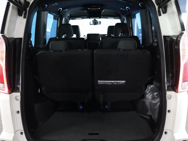 セレナ ニスモ　セーフティパック／純正９インチナビゲーション／後席フリップダウンモニター／全方位カメラ／アダプティブクルーズコントロール／プロパイロット／フルセグ／Ｂｌｕｅｔｏｏｔｈオーディオ／両側電動スライドドア（41枚目）