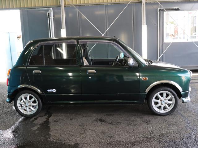 ミラジーノ ミニライトスペシャルターボ　４ＷＤ／５速ＭＴ／禁煙車／純正１４インチアルミホイール／キーレスエントリー／電動格納ミラー／エアコン／パワーステアリング／パワーウインドウ／運転席・助手席エアバッグ／ＣＤ／ブリティッシュグリーンマイカ（24枚目）