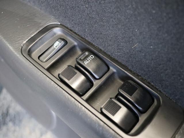 ミラジーノ ミニライトスペシャルターボ　４ＷＤ／５速ＭＴ／禁煙車／純正１４インチアルミホイール／キーレスエントリー／電動格納ミラー／エアコン／パワーステアリング／パワーウインドウ／運転席・助手席エアバッグ／ＣＤ／ブリティッシュグリーンマイカ（44枚目）