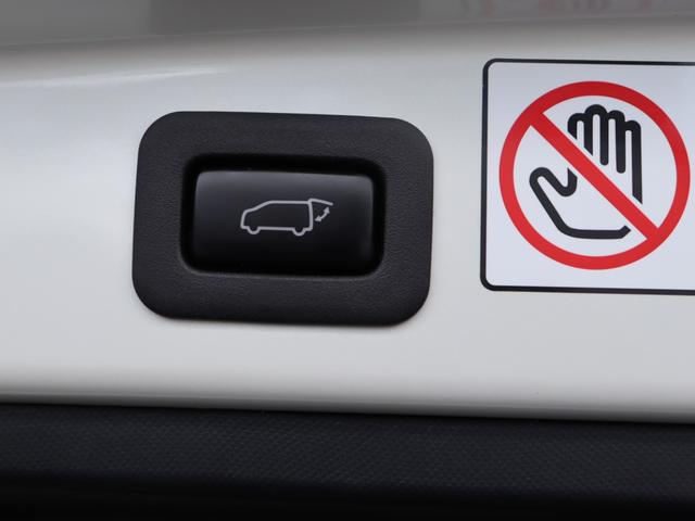 エスティマ アエラス　プレミアム－Ｇ　最終型／モデリスタエアロ／アルパインＢＩＧ－Ｘナビ／両側パワースライド／オットマン／バックカメラ／パワーバックドア／ハーフレザー／オートクルーズ／シートヒーター／１００Ｖ電源／ＥＴＣ／禁煙車（12枚目）