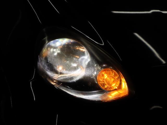 マーチ ニスモ　Ｓ　禁煙／ケンウッドナビ＆スピーカー／ニスモ専用フルエアロ／フルセグ／Ｂｌｕｅｔｏｏｔｈ接続／ＵＳＢ入力／純正１６インチＡＷ／ＡＳＳＵＲＡレーダー／フォグランプ／スマートキー／ＥＴＣ（18枚目）