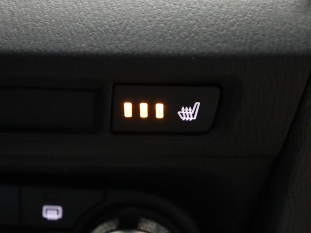 アクセラスポーツ XD 禁煙/マツダスピードエアロ/大型リアスポイラー/サンルーフ/BOSEサウンド/レーダークルーズ/衝突軽減ブレーキ/レーンキープ/社外AW/純正ナビ/フルセグ視聴/Bluetooth接続/シートヒーター(16枚目)