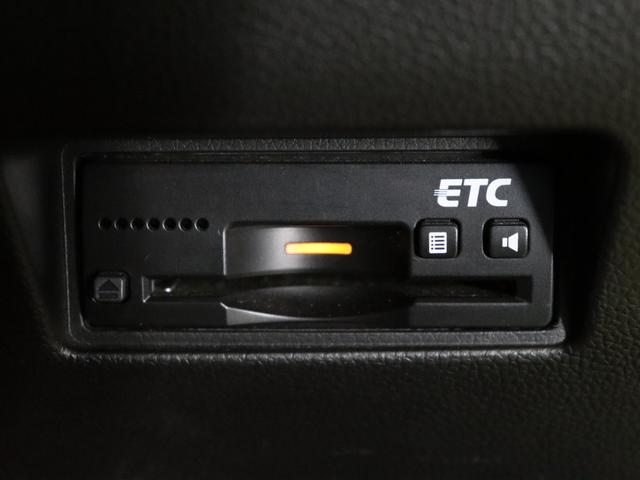 スイフトスポーツ ベースグレード セーフティパッケージ/全方位モニター用カメラパッケージ/ターボ/シートヒーター/アダプティブクルーズコントロール/ハイビームアシスト/LEDヘッドライト/ドライブレコーダー/(14枚目)