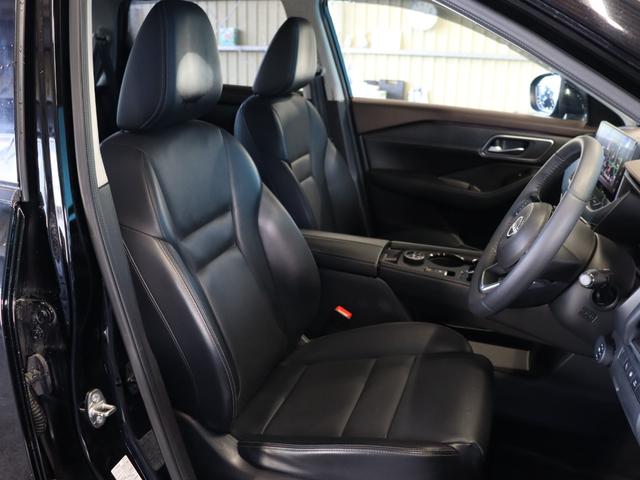 エクストレイル Ｇ　ｅ－４ＯＲＣＥ　プロパイロット／日産コネクト１２．３インチナビ／インテリジェントアラウンドビューモニター／インテリジェントインナーミラー／レザーシート／シートヒーター／ＥＴＣ２．０／電動リアゲート／ルーフレール（7枚目）