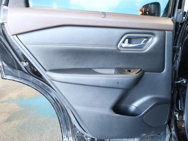 エクストレイル Ｇ　ｅ－４ＯＲＣＥ　プロパイロット／日産コネクト１２．３インチナビ／インテリジェントアラウンドビューモニター／インテリジェントインナーミラー／レザーシート／シートヒーター／ＥＴＣ２．０／電動リアゲート／ルーフレール（50枚目）