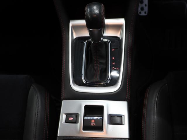 WRX S4 2.0GT-Sアイサイト 大型リアスポイラー/純正OP18インチAW/禁煙/ストラーダメモリーナビ/Bluetoothオーディオ/フルセグ/Bカメラ/ETC/アダプティブクルーズコントロール/パワーシート/LEDヘッドライト(11枚目)