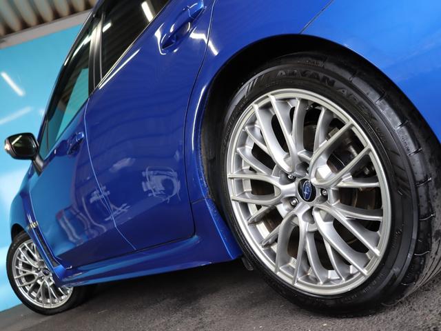 WRX S4 2.0GT-Sアイサイト 大型リアスポイラー/純正OP18インチAW/禁煙/ストラーダメモリーナビ/Bluetoothオーディオ/フルセグ/Bカメラ/ETC/アダプティブクルーズコントロール/パワーシート/LEDヘッドライト(16枚目)