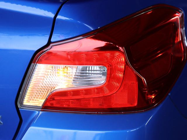 WRX S4 2.0GT-Sアイサイト 大型リアスポイラー/純正OP18インチAW/禁煙/ストラーダメモリーナビ/Bluetoothオーディオ/フルセグ/Bカメラ/ETC/アダプティブクルーズコントロール/パワーシート/LEDヘッドライト(30枚目)