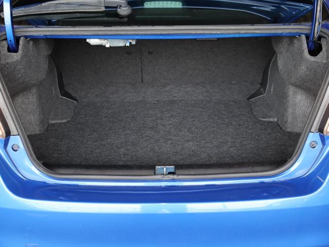 WRX S4 2.0GT-Sアイサイト 大型リアスポイラー/純正OP18インチAW/禁煙/ストラーダメモリーナビ/Bluetoothオーディオ/フルセグ/Bカメラ/ETC/アダプティブクルーズコントロール/パワーシート/LEDヘッドライト(36枚目)