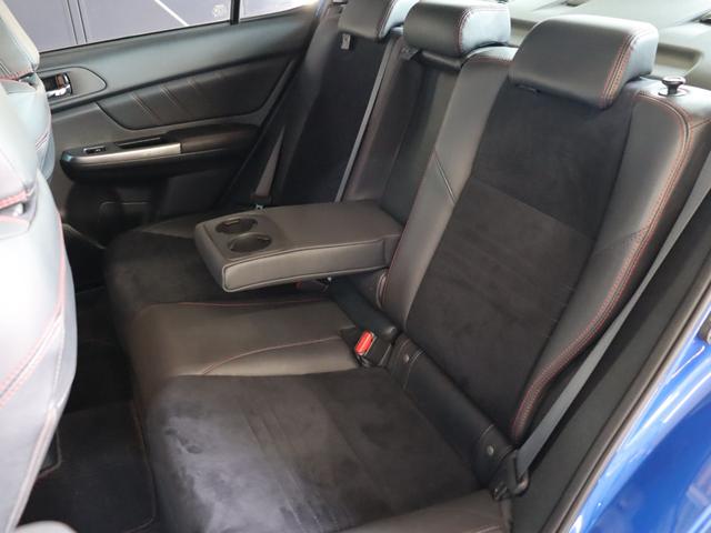 WRX S4 2.0GT-Sアイサイト 大型リアスポイラー/純正OP18インチAW/禁煙/ストラーダメモリーナビ/Bluetoothオーディオ/フルセグ/Bカメラ/ETC/アダプティブクルーズコントロール/パワーシート/LEDヘッドライト(40枚目)