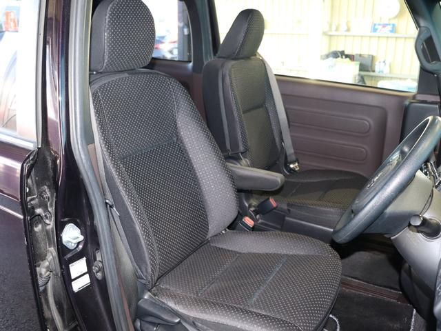 スペイド Ｆ　クイーンＩＩ　トヨタセーフティーセンス／プリクラッシュセーフティシステム／レーンキープ／オートマチックハイビーム／ＡＬＰＩＮＥメモリーナビ／Ｂｌｕｅｔｏｏｔｈ／フルセグ／バックカメラ／禁煙／ビルトインＥＴＣ（7枚目）