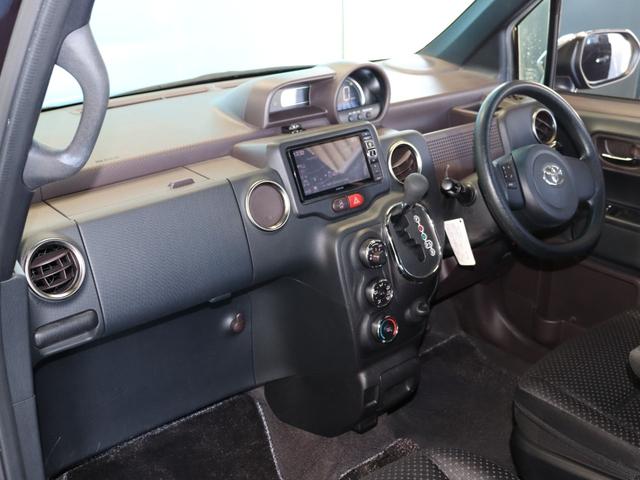 スペイド Ｆ　クイーンＩＩ　トヨタセーフティーセンス／プリクラッシュセーフティシステム／レーンキープ／オートマチックハイビーム／ＡＬＰＩＮＥメモリーナビ／Ｂｌｕｅｔｏｏｔｈ／フルセグ／バックカメラ／禁煙／ビルトインＥＴＣ（34枚目）