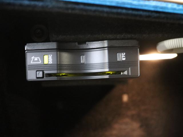 Ｅクラス Ｅ４３　４マチック　エクスクルーシブＰＫＧ／Ｂｕｒｍｅｓｔｅｒサラウンドシステム／パノラミックスライディングルーフ／レーダーセーフティパッケージ／３６０度カメラシステム／パワートランクリッド／ナッパ革シート／ＥＴＣ（14枚目）
