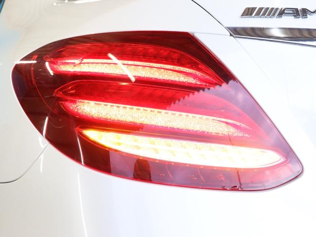 Ｅクラス Ｅ４３　４マチック　エクスクルーシブＰＫＧ／Ｂｕｒｍｅｓｔｅｒサラウンドシステム／パノラミックスライディングルーフ／レーダーセーフティパッケージ／３６０度カメラシステム／パワートランクリッド／ナッパ革シート／ＥＴＣ（31枚目）