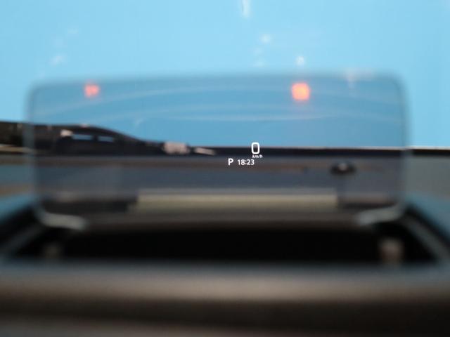 ワゴンＲスマイル ハイブリッドＸ　後期型／全方位モニター／９インチナビ／前後ドライブレコーダー／シートヒーター／スズキセーフティサポート／フルセグ／Ｂｌｕｅｔｏｏｔｈ／ＥＴＣ２．０／禁煙／両側電動スライドドア／レーンキープアシスト（11枚目）