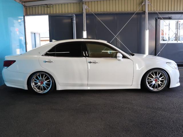 クラウンハイブリッド アスリートＧ　ムーンルーフ／ＳＨＡＬＬＥＮ１９インチＡＷ／ＴＥＩＮ車高調ローダウン／レーダークルーズコントロール／プリクラッシュセーフティシステム／クリアランスソナー／純正ナビ／バックカメラ／ドライブレコーダー／（22枚目）