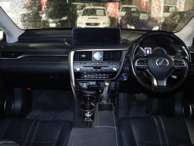 ＲＸ ＲＸ４５０ｈ　バージョンＬ　モデリスタエアロ・マフラー／１オーナー／ムーンルーフ／アダプティブハイビームシステム／シートヒーター＆ベンチレーション／ＥＴＣ２．０／禁煙車／純正ナビ／パノラミックビューモニター（6枚目）