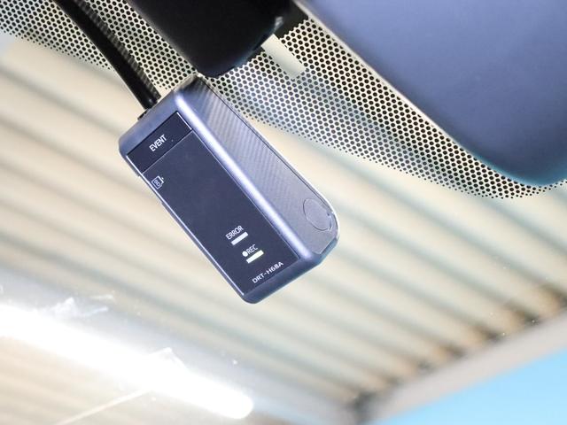 ＲＸ ＲＸ４５０ｈ　バージョンＬ　モデリスタエアロ・マフラー／１オーナー／ムーンルーフ／アダプティブハイビームシステム／シートヒーター＆ベンチレーション／ＥＴＣ２．０／禁煙車／純正ナビ／パノラミックビューモニター（12枚目）