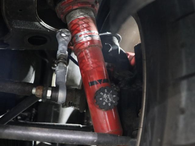 カプチーノ ベースグレード　禁煙／ＷＡＴＡＮＡＢＥ１４ＡＷ／前置きＩＣ／オイルクーラー／タイベル交換済み／スズキスポーツマフラー／ＭＯＮＳＴＥＲ車高調／フルバケ／ＢＬＩＴＺブースト計／ＮＡＲＤＩステアリング／カスタムパーツ（12枚目）