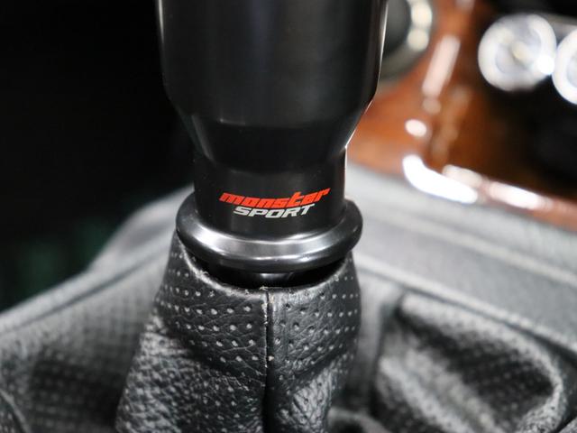 カプチーノ ベースグレード　禁煙／ＷＡＴＡＮＡＢＥ１４ＡＷ／前置きＩＣ／オイルクーラー／タイベル交換済み／スズキスポーツマフラー／ＭＯＮＳＴＥＲ車高調／フルバケ／ＢＬＩＴＺブースト計／ＮＡＲＤＩステアリング／カスタムパーツ（51枚目）