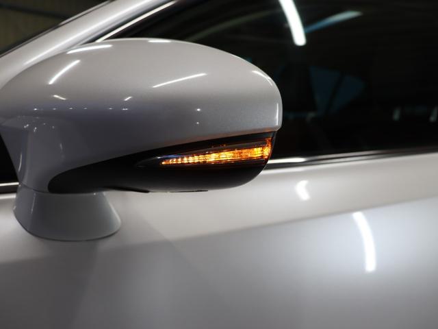 ＣＴ ＣＴ２００ｈ　バージョンＣ　後期型／ムーンルーフ／Ｌ＿ｔｅｘファブリックコンビシートセット／バックカメラ／ドライブレコーダー／シートヒーター／セーフティシステムプラス／ブルーレイ再生／禁煙／ＥＴＣ２．０／パワーシート／ＵＳＢ入力（30枚目）