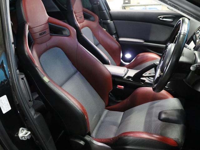 ＲＸ－８ スピリットＲ　６ＭＴ／ＦＥＥＤ製マフラー／ＲＥＣＡＲＯ純正セミバケットシート／純正ブロンズ１９インチＡＷ／ＰＩＶＯＴスロコン／アルパインＨＤＤナビ／Ｂｌｕｅｔｏｏｔｈオーディオ／フルセグ／Ｂカメラ／ＥＴＣ／禁煙（7枚目）