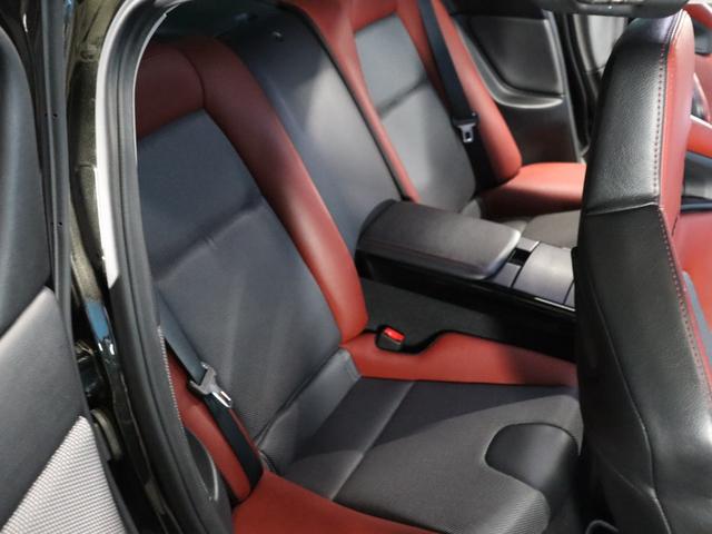 ＲＸ－８ スピリットＲ　６ＭＴ／ＦＥＥＤ製マフラー／ＲＥＣＡＲＯ純正セミバケットシート／純正ブロンズ１９インチＡＷ／ＰＩＶＯＴスロコン／アルパインＨＤＤナビ／Ｂｌｕｅｔｏｏｔｈオーディオ／フルセグ／Ｂカメラ／ＥＴＣ／禁煙（8枚目）