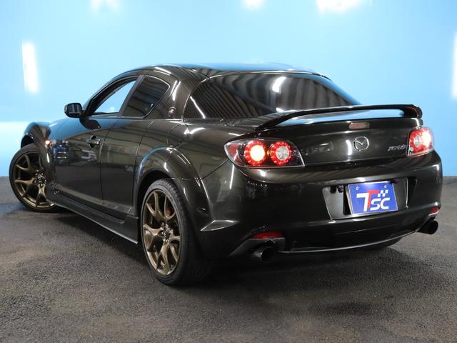 ＲＸ－８ スピリットＲ　６ＭＴ／ＦＥＥＤ製マフラー／ＲＥＣＡＲＯ純正セミバケットシート／純正ブロンズ１９インチＡＷ／ＰＩＶＯＴスロコン／アルパインＨＤＤナビ／Ｂｌｕｅｔｏｏｔｈオーディオ／フルセグ／Ｂカメラ／ＥＴＣ／禁煙（32枚目）