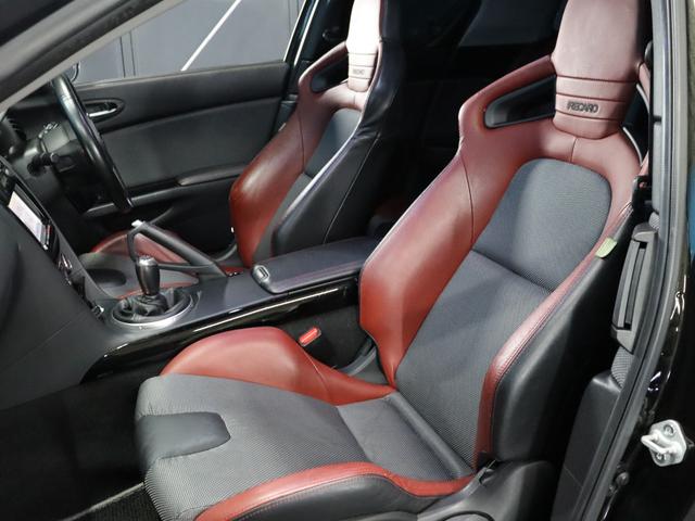 ＲＸ－８ スピリットＲ　６ＭＴ／ＦＥＥＤ製マフラー／ＲＥＣＡＲＯ純正セミバケットシート／純正ブロンズ１９インチＡＷ／ＰＩＶＯＴスロコン／アルパインＨＤＤナビ／Ｂｌｕｅｔｏｏｔｈオーディオ／フルセグ／Ｂカメラ／ＥＴＣ／禁煙（41枚目）