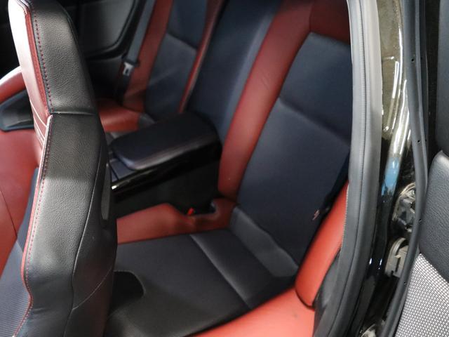 ＲＸ－８ スピリットＲ　６ＭＴ／ＦＥＥＤ製マフラー／ＲＥＣＡＲＯ純正セミバケットシート／純正ブロンズ１９インチＡＷ／ＰＩＶＯＴスロコン／アルパインＨＤＤナビ／Ｂｌｕｅｔｏｏｔｈオーディオ／フルセグ／Ｂカメラ／ＥＴＣ／禁煙（42枚目）