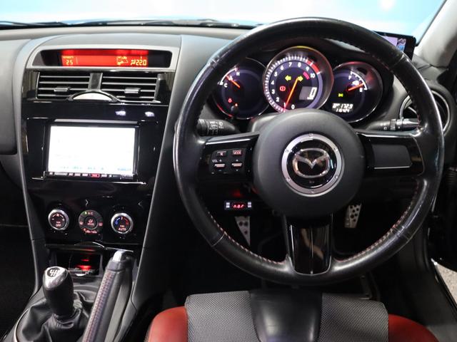 ＲＸ－８ スピリットＲ　６ＭＴ／ＦＥＥＤ製マフラー／ＲＥＣＡＲＯ純正セミバケットシート／純正ブロンズ１９インチＡＷ／ＰＩＶＯＴスロコン／アルパインＨＤＤナビ／Ｂｌｕｅｔｏｏｔｈオーディオ／フルセグ／Ｂカメラ／ＥＴＣ／禁煙（44枚目）