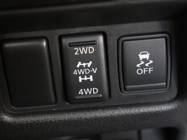 ジューク ニスモ　４ＷＤ／純正ナビ／Ｂｌｕｅｔｏｏｔｈオーディオ／フルセグ／バックカメラ／ＤＶＤ・ＣＤ視聴可能／禁煙／スマートキー／ＥＴＣ／ニスモ専用シート／純正１８インチＡＷ／オートライト／電動格納ミラー（14枚目）