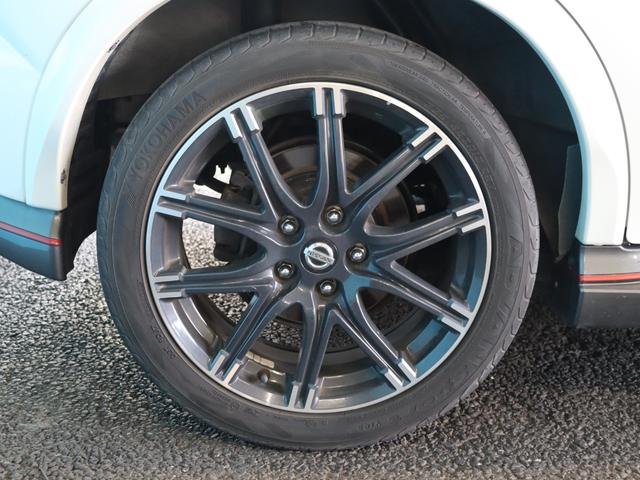 ジューク ニスモ　４ＷＤ／純正ナビ／Ｂｌｕｅｔｏｏｔｈオーディオ／フルセグ／バックカメラ／ＤＶＤ・ＣＤ視聴可能／禁煙／スマートキー／ＥＴＣ／ニスモ専用シート／純正１８インチＡＷ／オートライト／電動格納ミラー（29枚目）