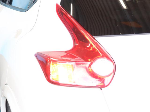 ジューク ニスモ　４ＷＤ／純正ナビ／Ｂｌｕｅｔｏｏｔｈオーディオ／フルセグ／バックカメラ／ＤＶＤ・ＣＤ視聴可能／禁煙／スマートキー／ＥＴＣ／ニスモ専用シート／純正１８インチＡＷ／オートライト／電動格納ミラー（34枚目）