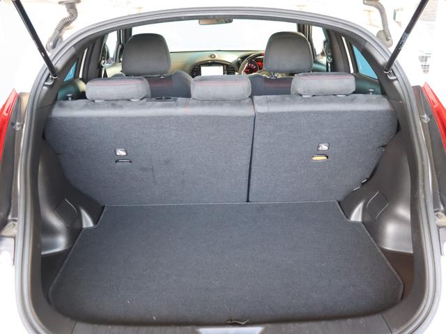 ジューク ニスモ　４ＷＤ／純正ナビ／Ｂｌｕｅｔｏｏｔｈオーディオ／フルセグ／バックカメラ／ＤＶＤ・ＣＤ視聴可能／禁煙／スマートキー／ＥＴＣ／ニスモ専用シート／純正１８インチＡＷ／オートライト／電動格納ミラー（37枚目）