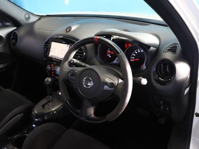 ジューク ニスモ　４ＷＤ／純正ナビ／Ｂｌｕｅｔｏｏｔｈオーディオ／フルセグ／バックカメラ／ＤＶＤ・ＣＤ視聴可能／禁煙／スマートキー／ＥＴＣ／ニスモ専用シート／純正１８インチＡＷ／オートライト／電動格納ミラー（39枚目）