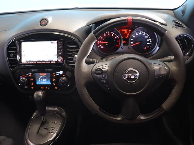 ジューク ニスモ　４ＷＤ／純正ナビ／Ｂｌｕｅｔｏｏｔｈオーディオ／フルセグ／バックカメラ／ＤＶＤ・ＣＤ視聴可能／禁煙／スマートキー／ＥＴＣ／ニスモ専用シート／純正１８インチＡＷ／オートライト／電動格納ミラー（45枚目）