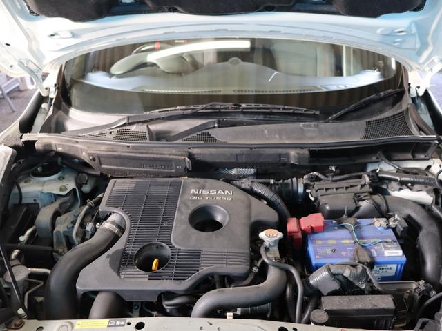 ジューク ニスモ　４ＷＤ／純正ナビ／Ｂｌｕｅｔｏｏｔｈオーディオ／フルセグ／バックカメラ／ＤＶＤ・ＣＤ視聴可能／禁煙／スマートキー／ＥＴＣ／ニスモ専用シート／純正１８インチＡＷ／オートライト／電動格納ミラー（51枚目）