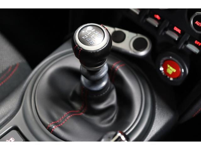 ８６ １４Ｒ　１オーナー／禁煙車／ディーラー記録簿／ＧＴウィングタイプリアスポイラー／ＨＫＳタコ足・中間パイプ／ＫＹＢダウンサス・ショック／ＴＲＤフルエアロ・センター２本出しマフラー／純正ＳＤナビ／ＥＴＣ（9枚目）