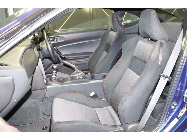 ８６ １４Ｒ　１オーナー／禁煙車／ディーラー記録簿／ＧＴウィングタイプリアスポイラー／ＨＫＳタコ足・中間パイプ／ＫＹＢダウンサス・ショック／ＴＲＤフルエアロ・センター２本出しマフラー／純正ＳＤナビ／ＥＴＣ（48枚目）