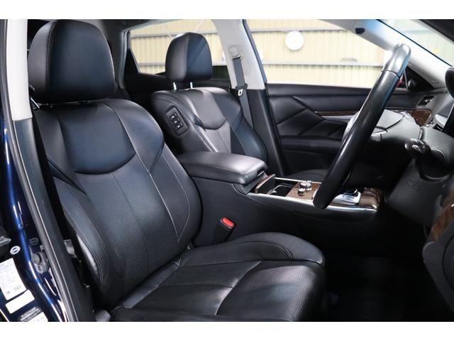 フーガハイブリッド ベースグレード　後期型／本革パッケージ／サンルーフ／全方位運転支援システム／インテリジェントクルーズコントロール／アラウンドビューモニター／ＬＥＤヘッドライト／１８インチＡＷ／ＥＴＣ／シートヒーター＆ベンチレーション（7枚目）