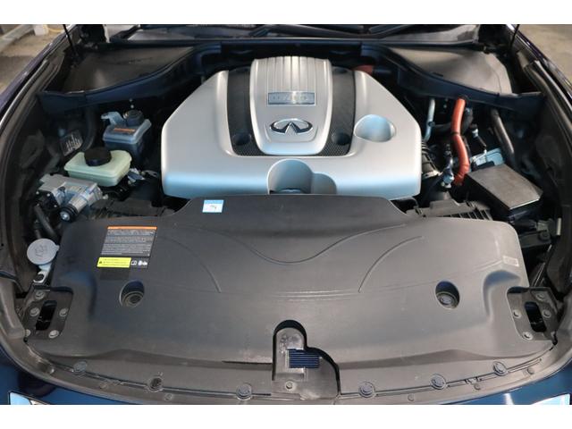 フーガハイブリッド ベースグレード　後期型／本革パッケージ／サンルーフ／全方位運転支援システム／インテリジェントクルーズコントロール／アラウンドビューモニター／ＬＥＤヘッドライト／１８インチＡＷ／ＥＴＣ／シートヒーター＆ベンチレーション（15枚目）