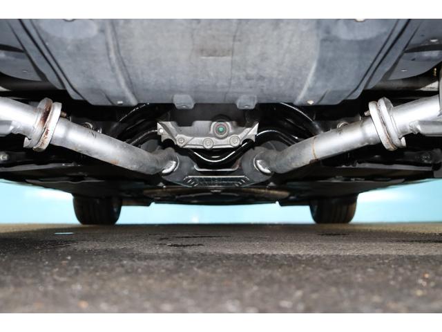 フーガハイブリッド ベースグレード　後期型／本革パッケージ／サンルーフ／全方位運転支援システム／インテリジェントクルーズコントロール／アラウンドビューモニター／ＬＥＤヘッドライト／１８インチＡＷ／ＥＴＣ／シートヒーター＆ベンチレーション（16枚目）